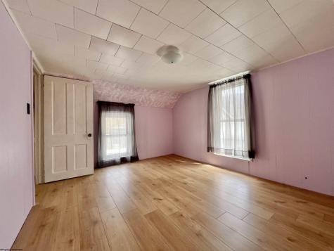 38 Kitson Street Weston WV 26452
