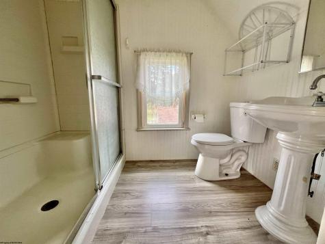 38 Kitson Street Weston WV 26452
