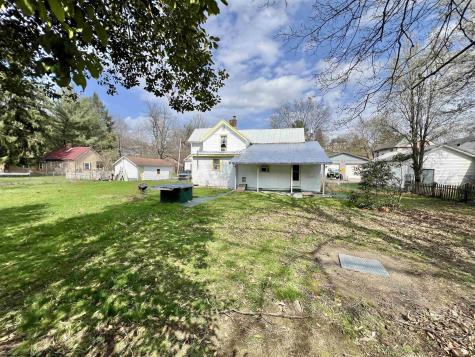 38 Kitson Street Weston WV 26452