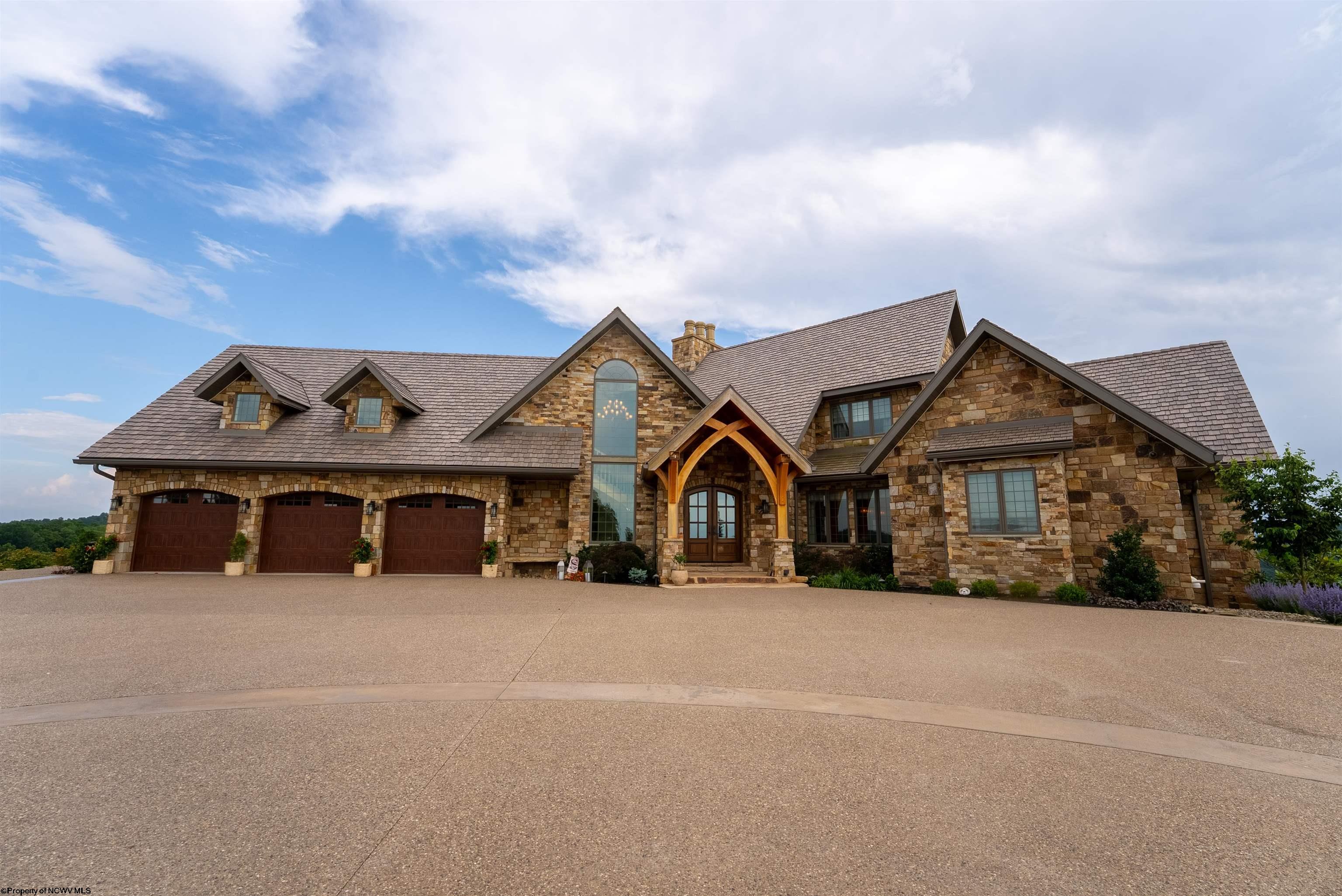 300 Mountain Retreat Drive Horner WV 26372