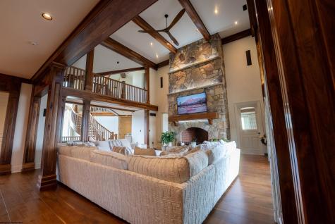 300 Mountain Retreat Drive Horner WV 26372