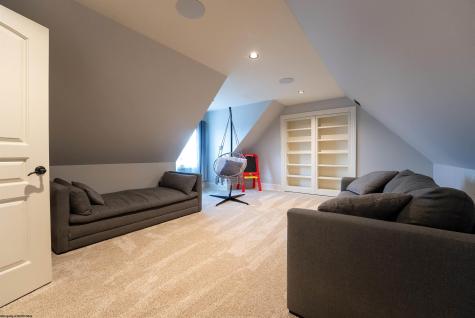 300 Mountain Retreat Drive Horner WV 26372