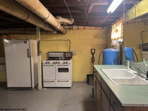 300 Adams Street Mannington WV 26582