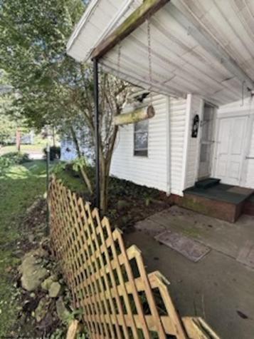 124 S Main Avenue Weston WV 26452-0001