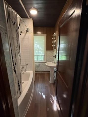 124 S Main Avenue Weston WV 26452-0001