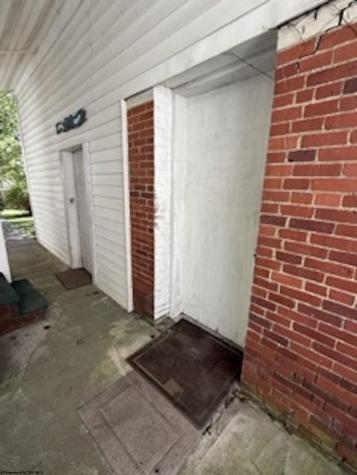 124 S Main Avenue Weston WV 26452-0001