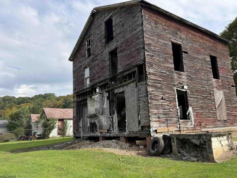 101 Perine Street Buckhannon WV 26330