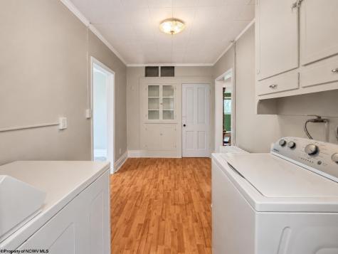 240 Cherry Street Morgantown WV 26501
