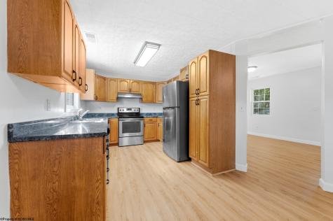 184 Warm Hollow Road Morgantown WV 26508