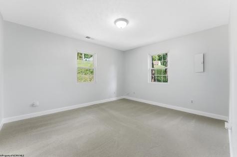 184 Warm Hollow Road Morgantown WV 26508