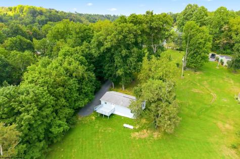 184 Warm Hollow Road Morgantown WV 26508