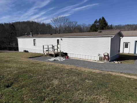 106 Levels Road Fairmont WV 26554
