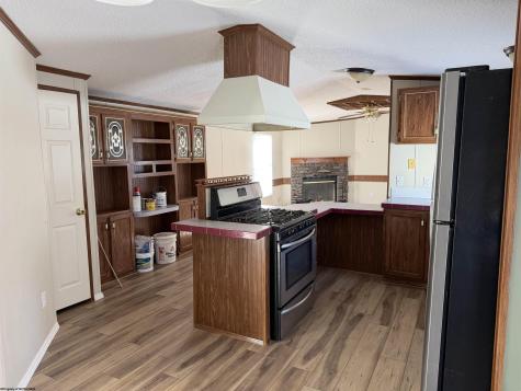 106 Levels Road Fairmont WV 26554