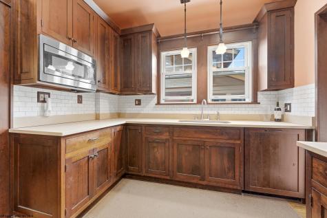 229 Morris Street Morgantown WV 26501