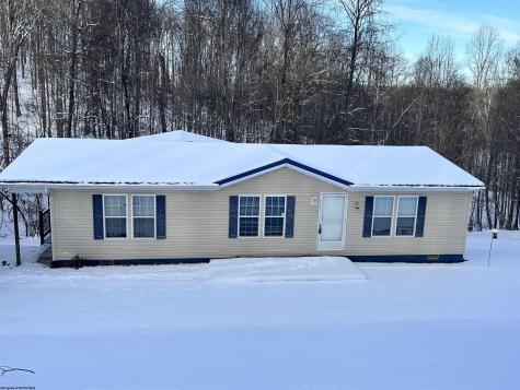 104 Silver Maple Lane Buckhannon WV 26201-0000