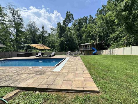 100 Turkey Ridge Morgantown WV 26508