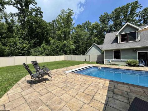 100 Turkey Ridge Morgantown WV 26508