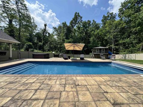 100 Turkey Ridge Morgantown WV 26508