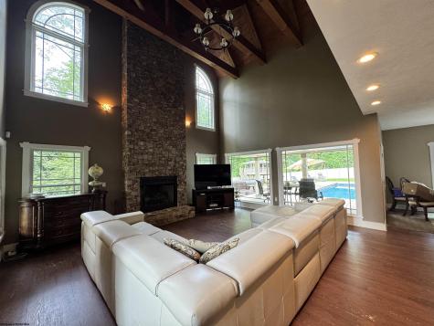 100 Turkey Ridge Morgantown WV 26508