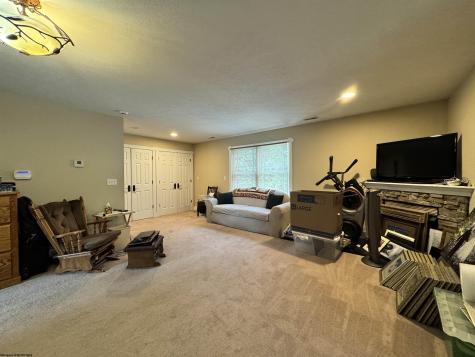 100 Turkey Ridge Morgantown WV 26508