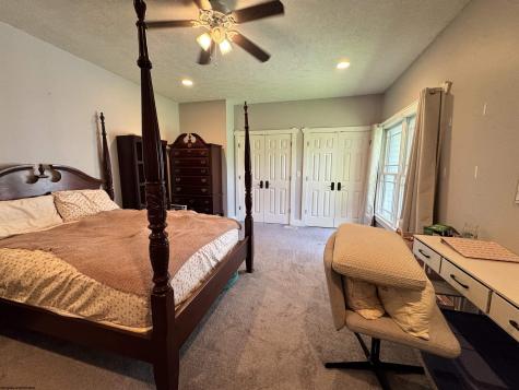 100 Turkey Ridge Morgantown WV 26508