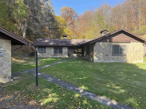 292 Lake Floyd Circle Bristol WV 26426