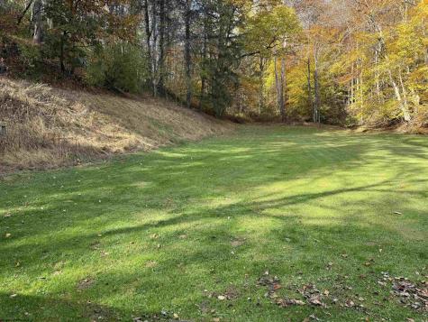 292 Lake Floyd Circle Bristol WV 26426