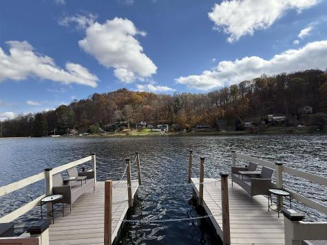 292 Lake Floyd Circle Bristol WV 26426