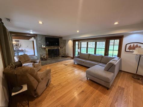 292 Lake Floyd Circle Bristol WV 26426