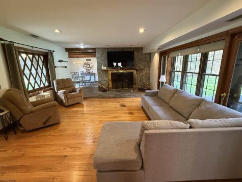 292 Lake Floyd Circle Bristol WV 26426