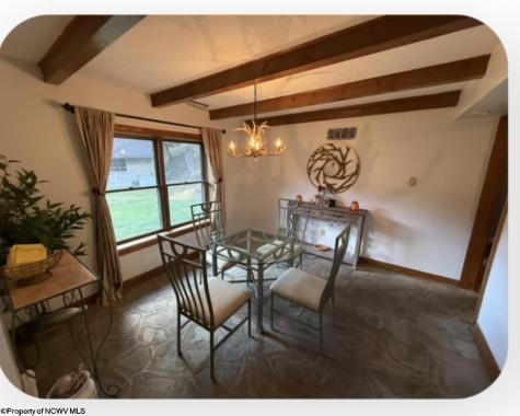 292 Lake Floyd Circle Bristol WV 26426