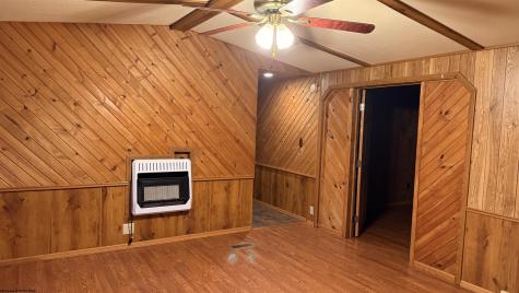 1671 Bear Run Road Philippi WV 26416