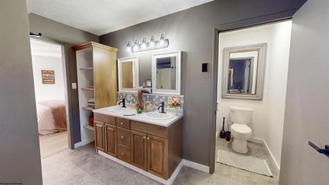 139 Carlson Drive Grafton WV 26354