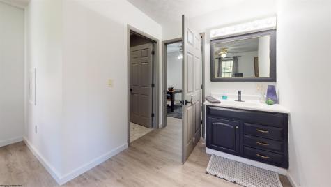 139 Carlson Drive Grafton WV 26354
