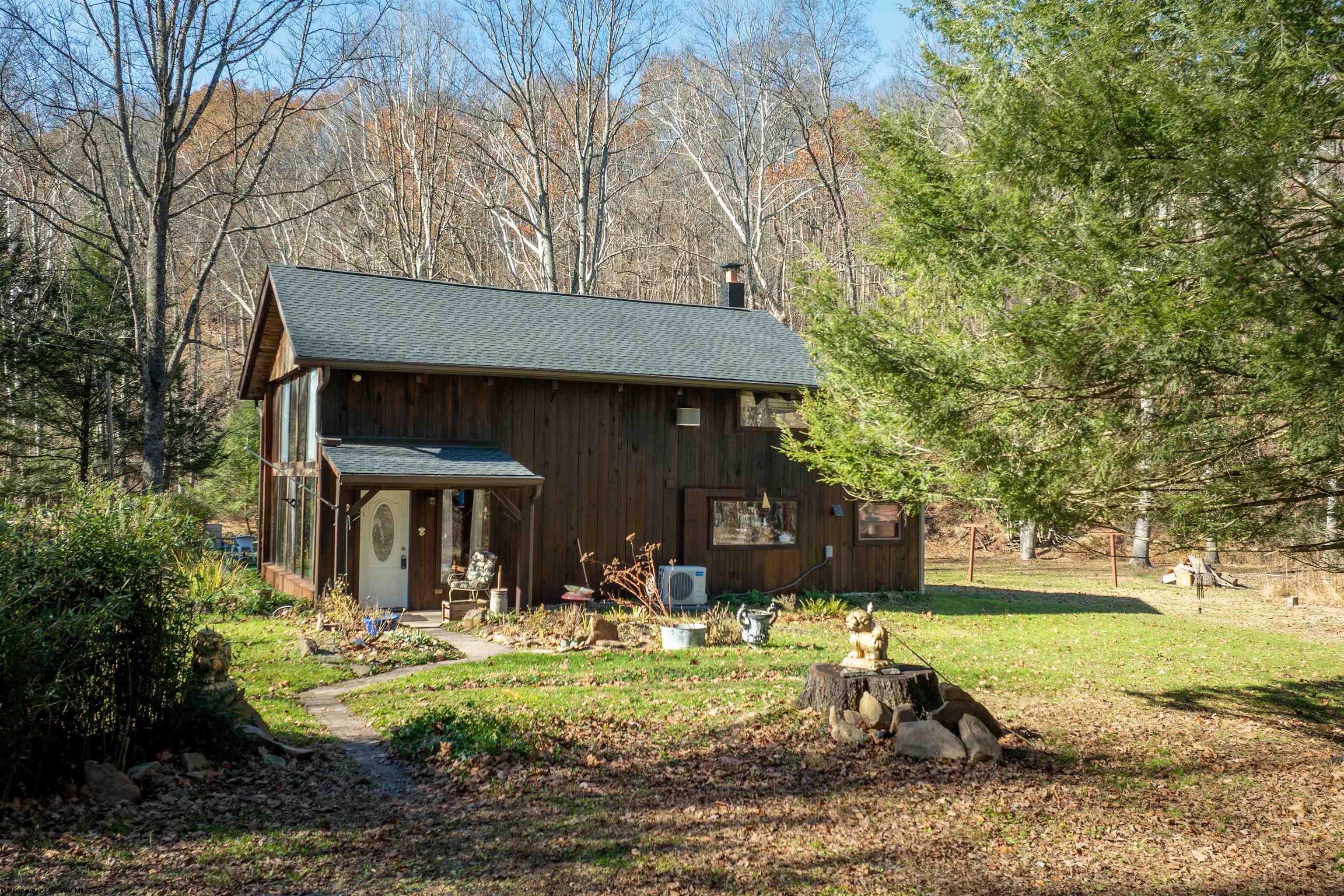 1256 Four H Camp Road Morgantown WV 26508