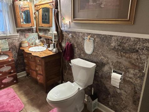 1117 Fleming Avenue Fairmont WV 26554