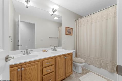 22 Antietam Drive Morgantown WV 26508