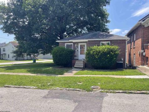 2005 Hamill Avenue Clarksburg WV 26301