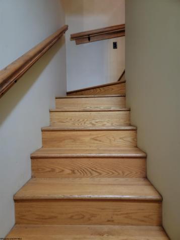 380 Flint Road Hillsboro WV 24946