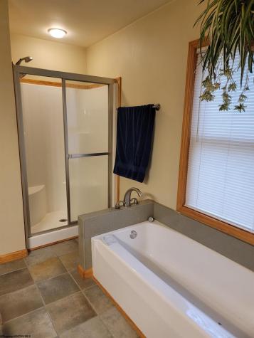 380 Flint Road Hillsboro WV 24946