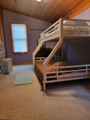 380 Flint Road Hillsboro WV 24946