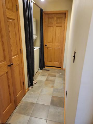 380 Flint Road Hillsboro WV 24946