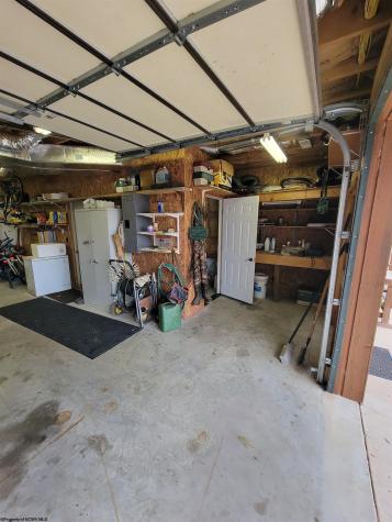 380 Flint Road Hillsboro WV 24946