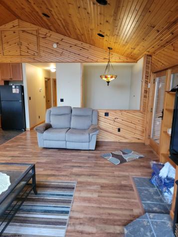 380 Flint Road Hillsboro WV 24946