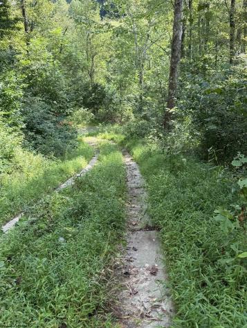 28 Margaret Road Mannington WV 26582