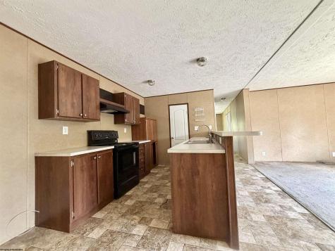 28 Margaret Road Mannington WV 26582