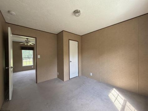 28 Margaret Road Mannington WV 26582