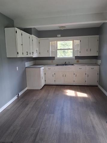 515 Elm Street Grantsville WV 26147