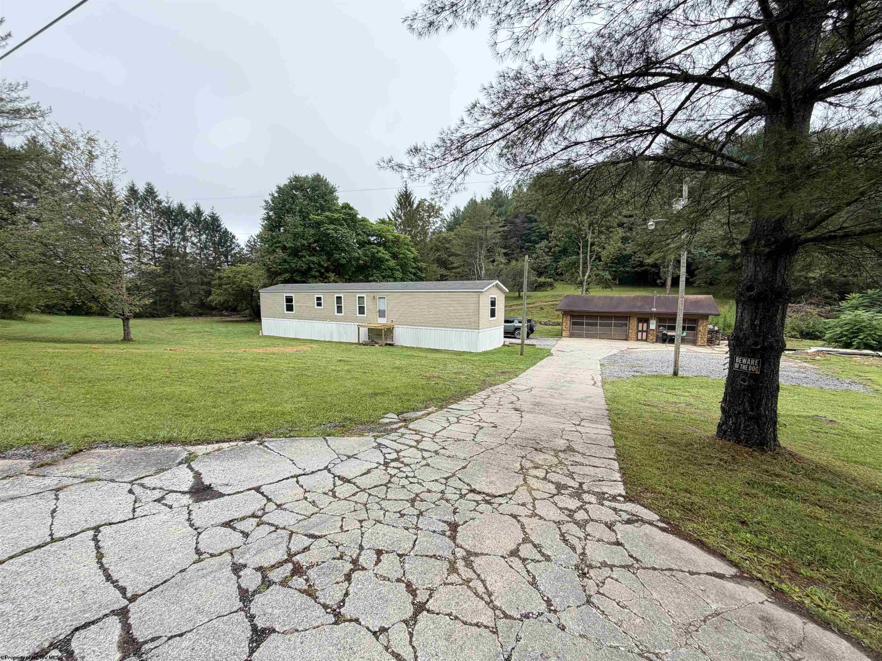 313 Pheasant Mountain Road Kerens WV 26283