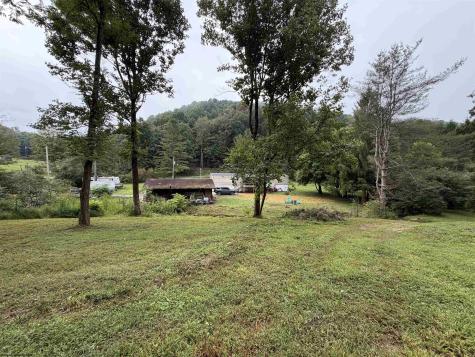 313 Pheasant Mountain Road Kerens WV 26283